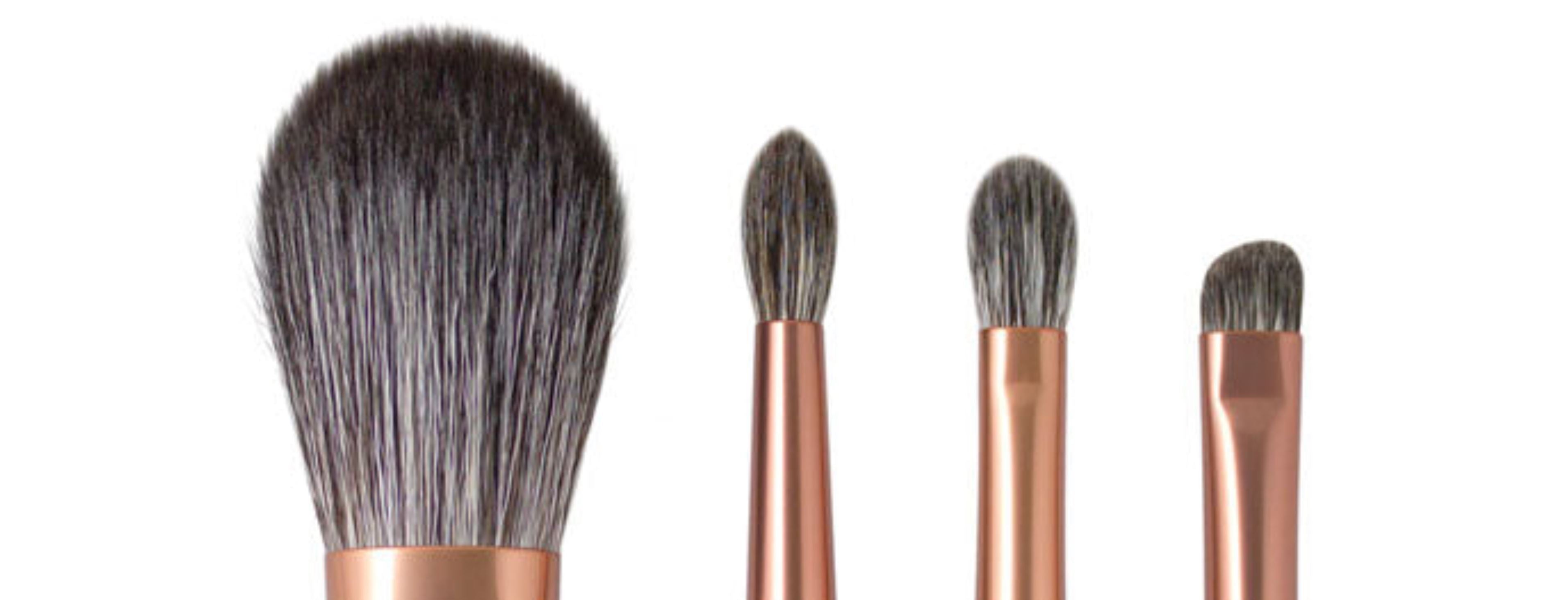 2025 Holiday Set [HB8047]